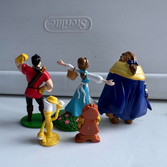 Beauty and the Beast Disney Figurine Set - Picture 2 of 2